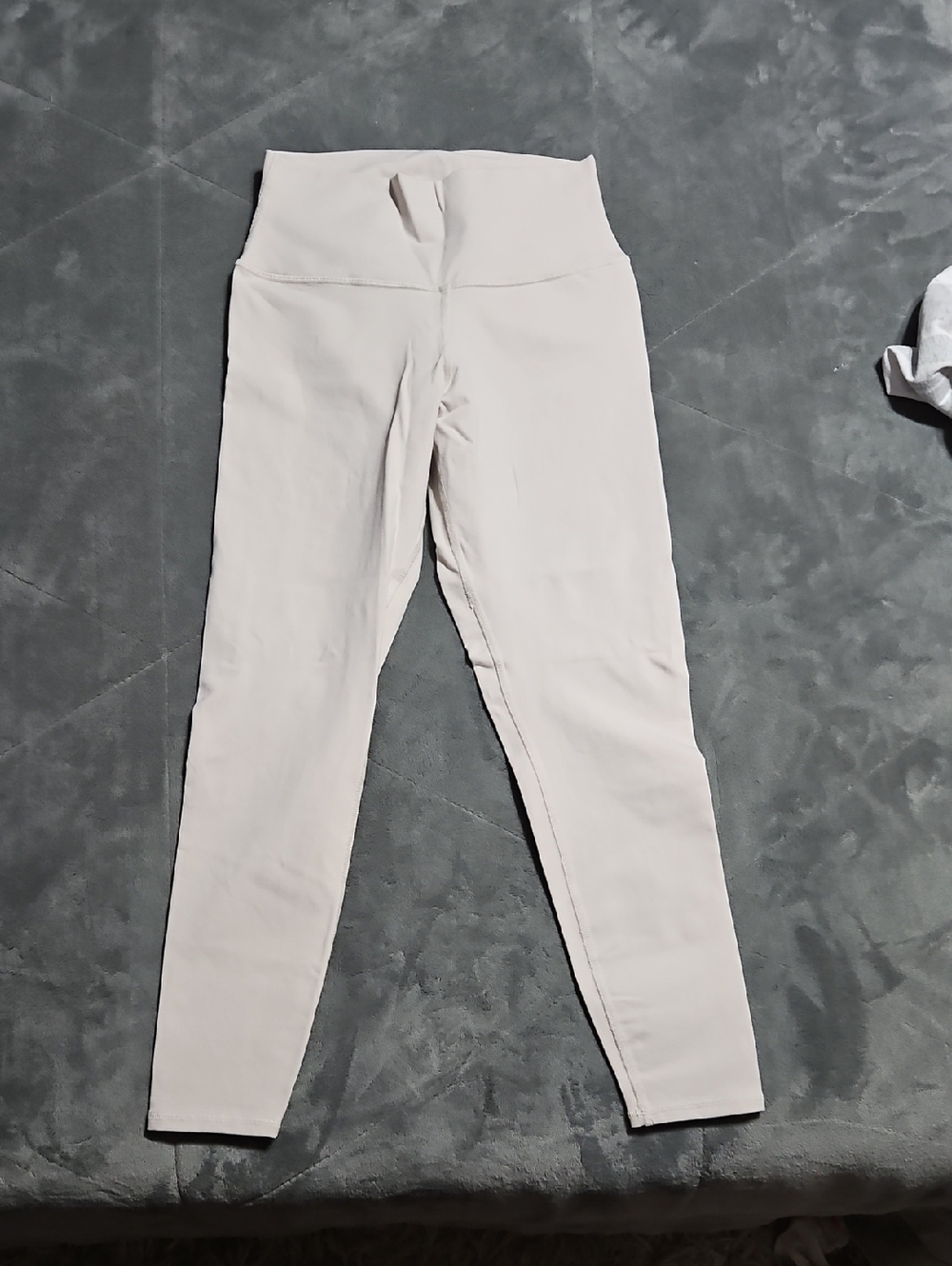 ALO YOGA PANTS